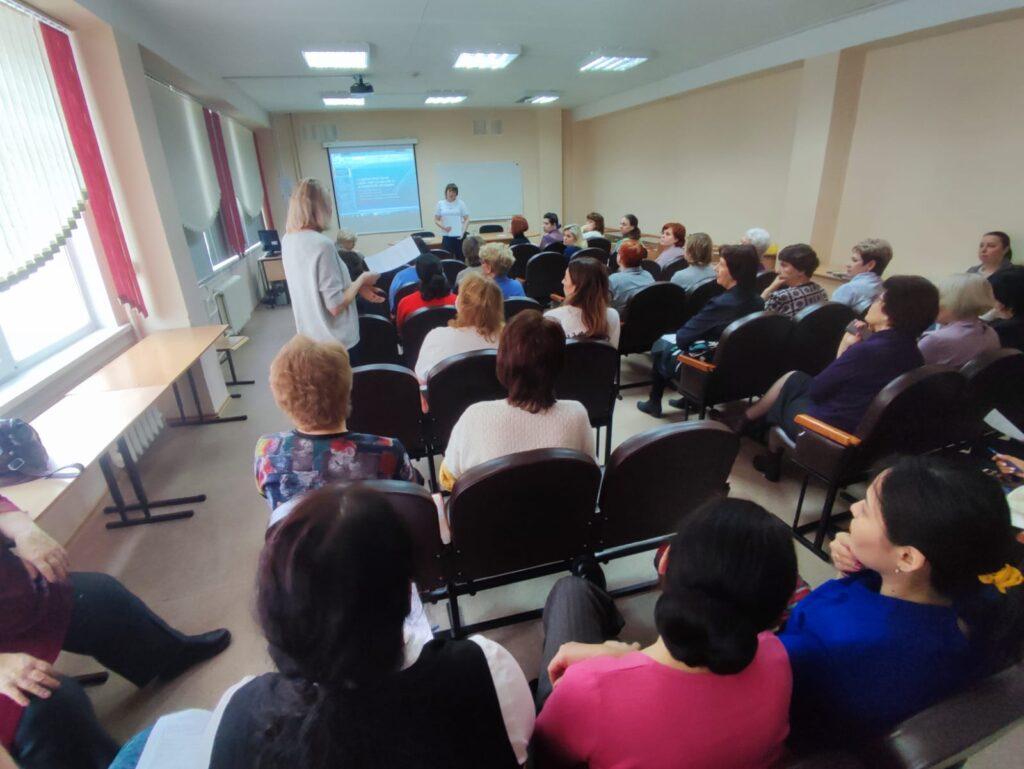 27 марта 2023 года базе МБОУ СОШ № 80 состоялся семинар-практикум «Алгоритм работы и поведения педагогов в кризисной ситуации».