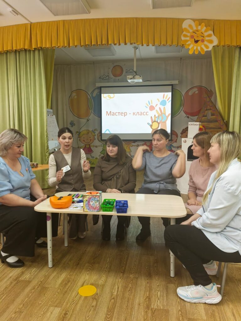 17, 18,19 ноября были рассмотрены вопросы создания речевой среды для детей-мигрантов.