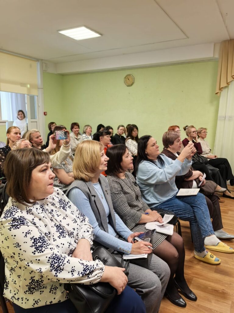 17, 18,19 ноября были рассмотрены вопросы создания речевой среды для детей-мигрантов.